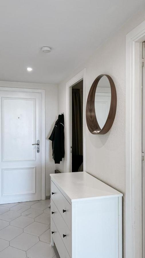 Apartamento Miraflores Beach - Sea Front - Luxury Mijas Exterior foto